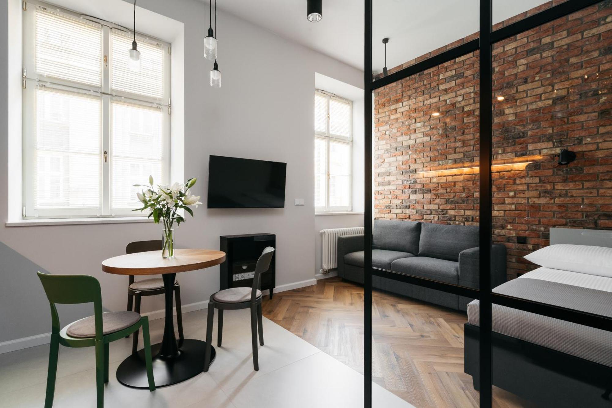 Native Dluga 24i3 Apartment *